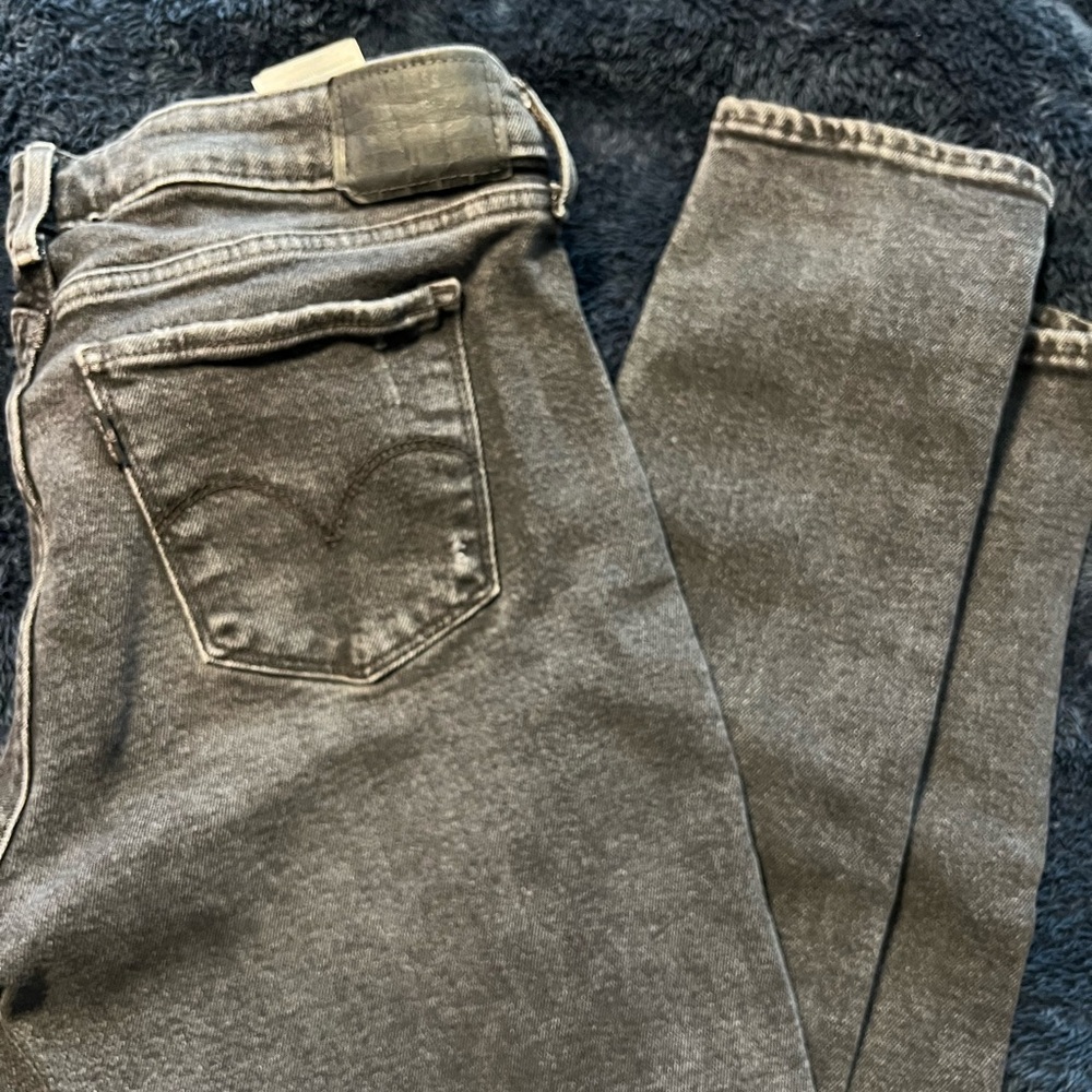 Levi's Charcoal Skinny Jeans